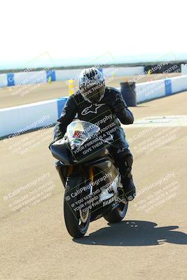 media/Sep-20-2025-TrackDaz (Sat) [[27f0cde673]]/Around the Pits/